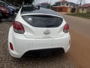 Hyundai Veloster 2013 White
