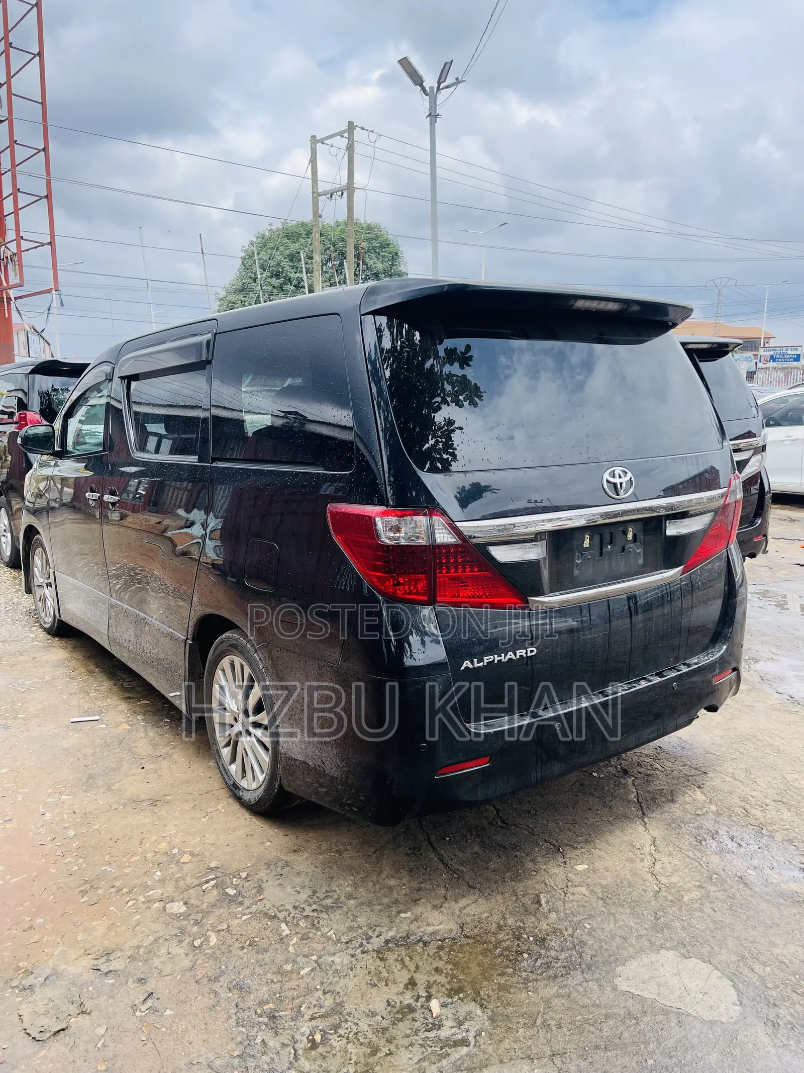 Toyota Alphard 2.4 Petrol FWD 2013 Black
