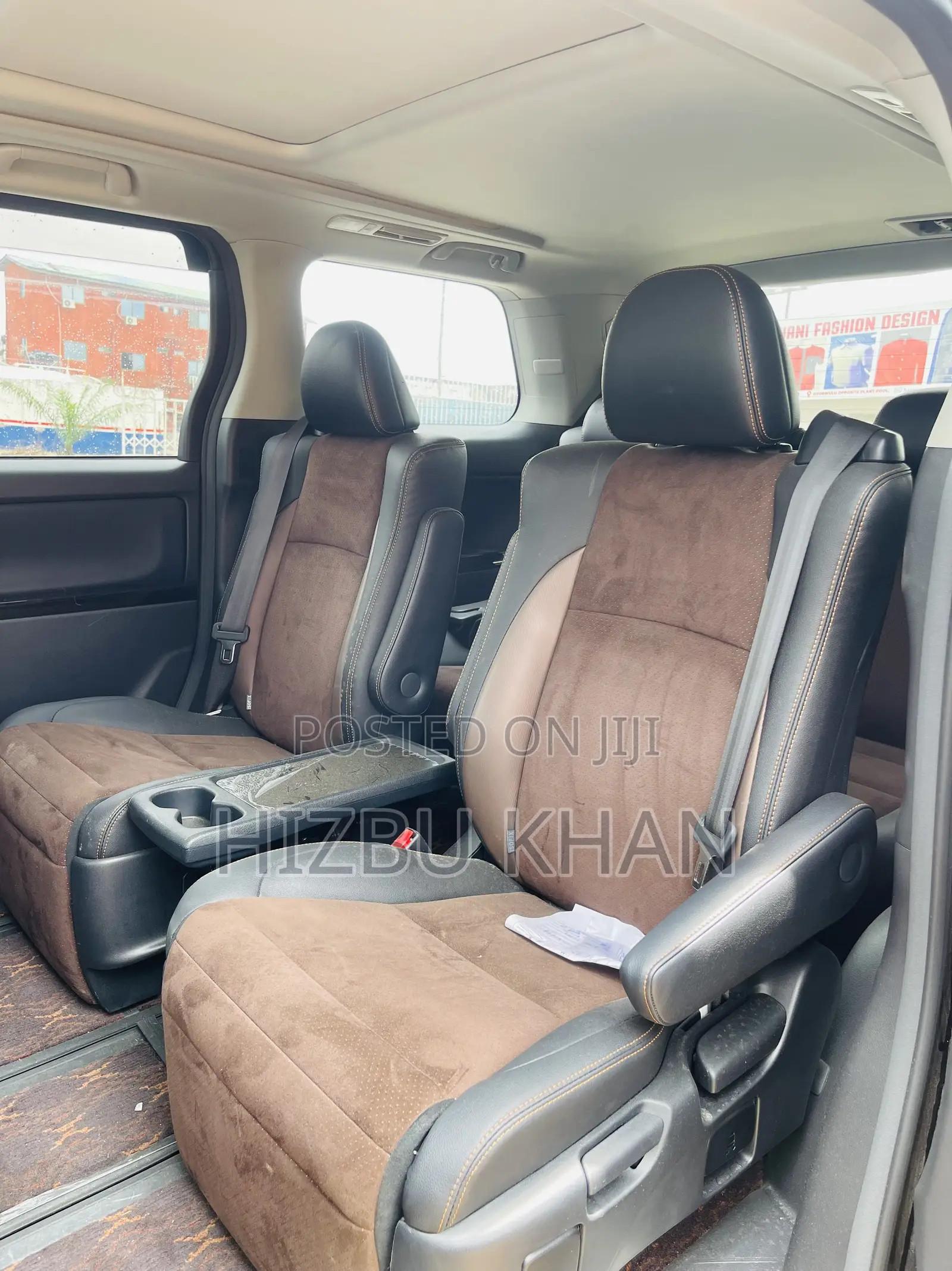 Toyota Alphard 2.4 Petrol FWD 2013 Black