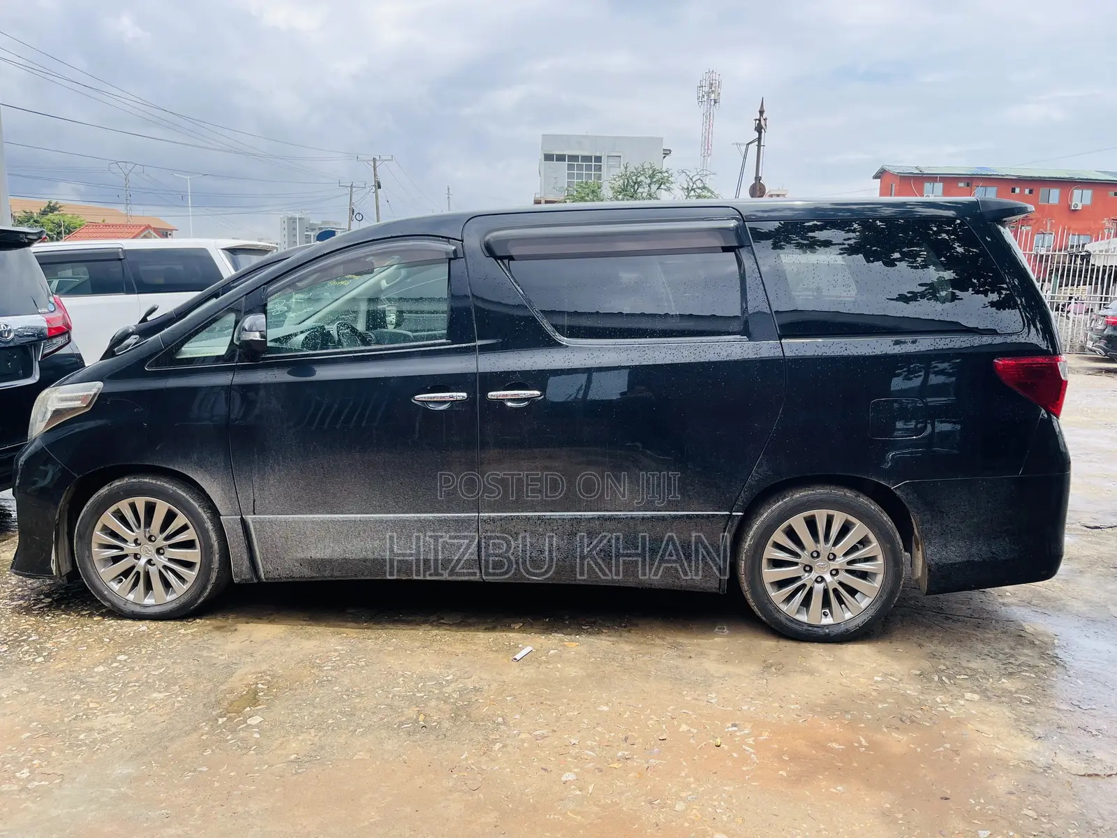Toyota Alphard 2.4 Petrol FWD 2013 Black