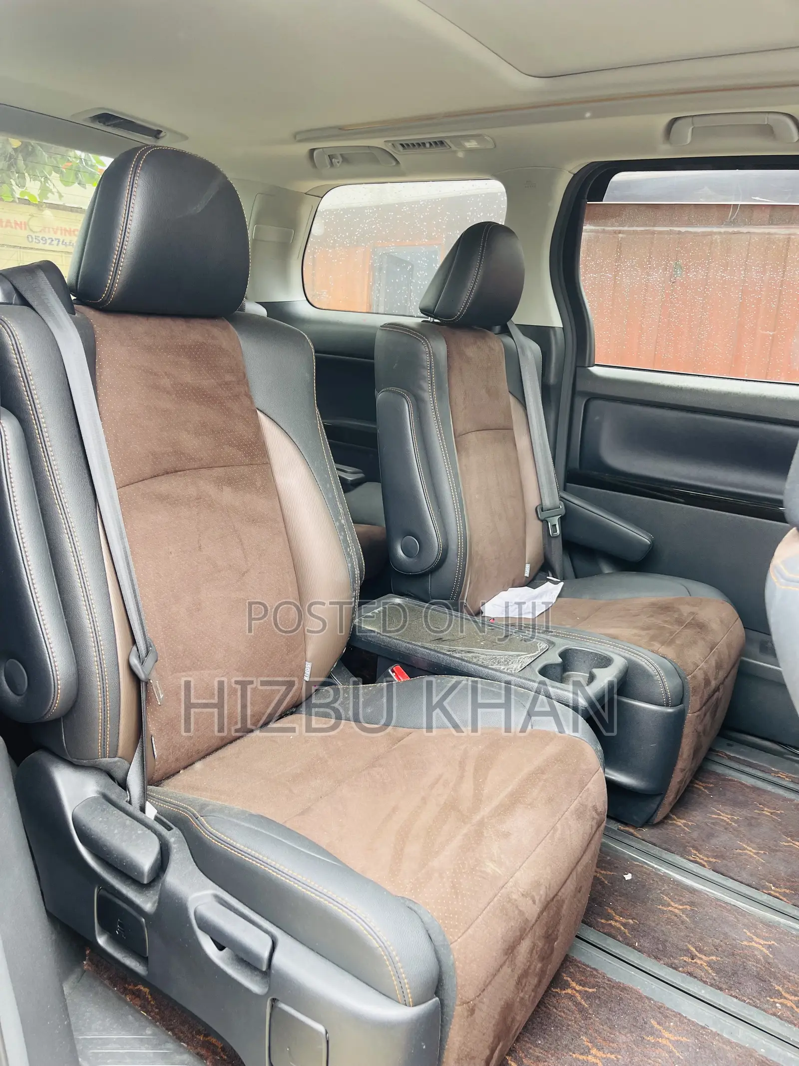 Toyota Alphard 2.4 Petrol FWD 2013 Black