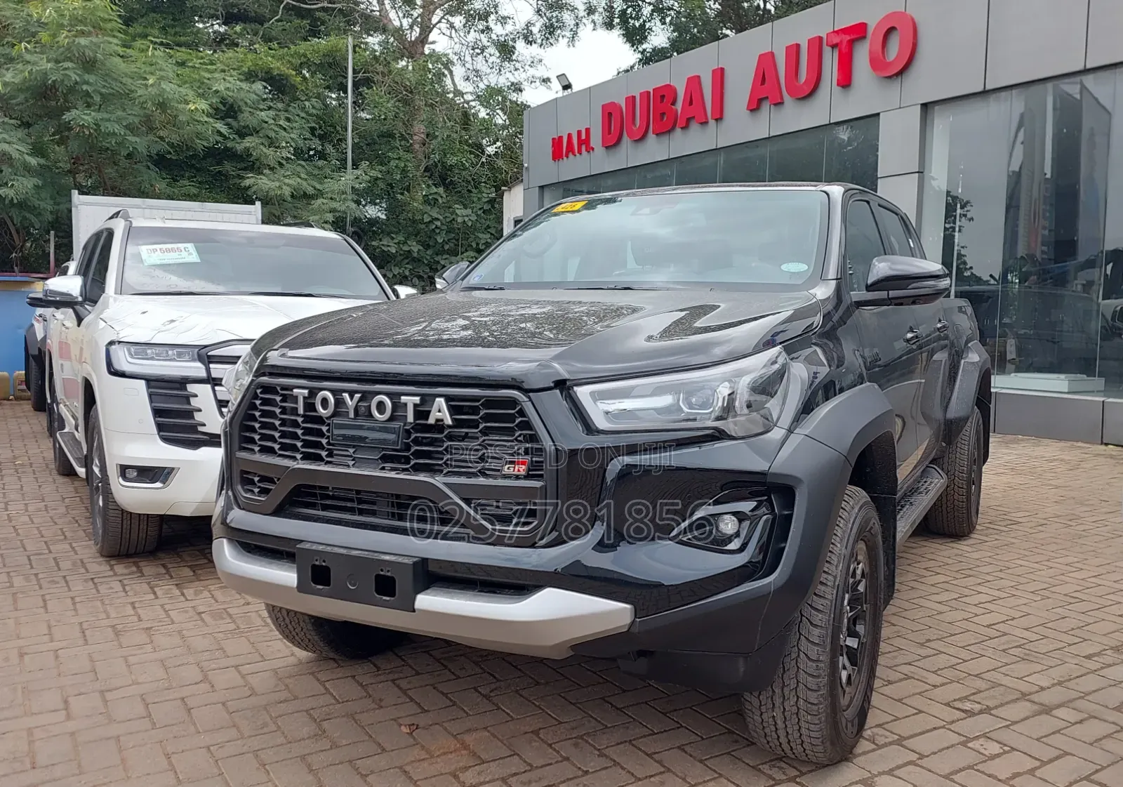 New Toyota Hilux 2026 Black