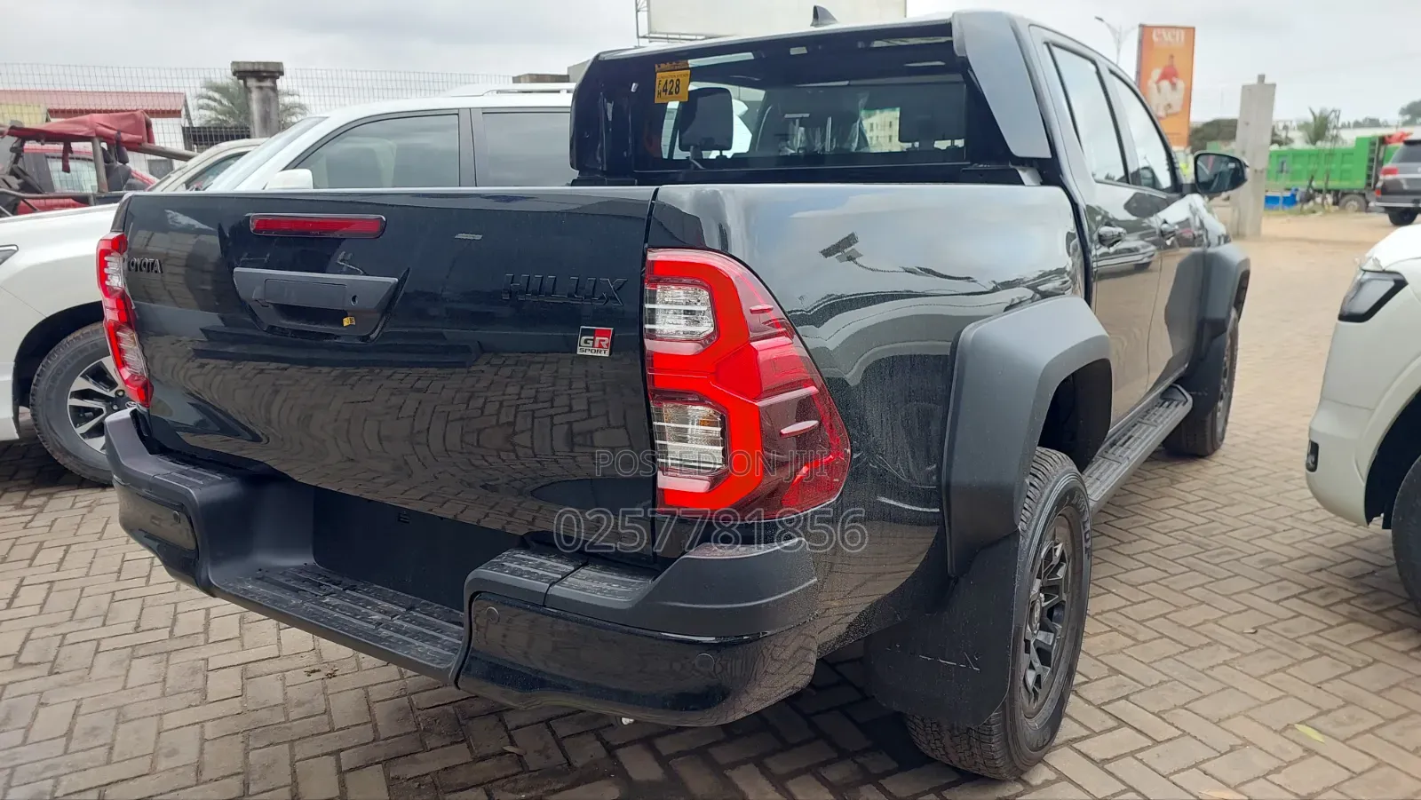 New Toyota Hilux 2026 Black