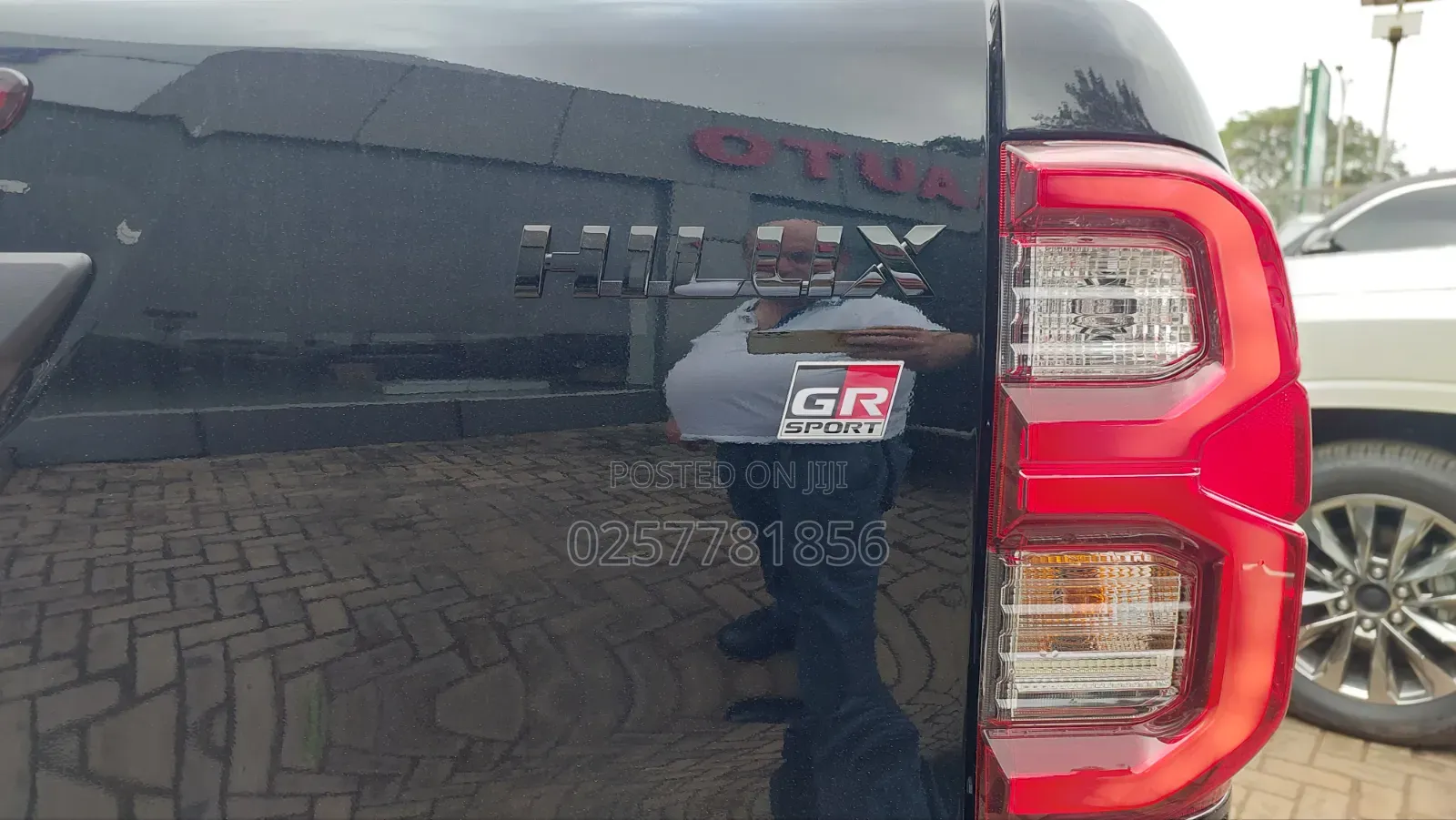 New Toyota Hilux 2026 Black