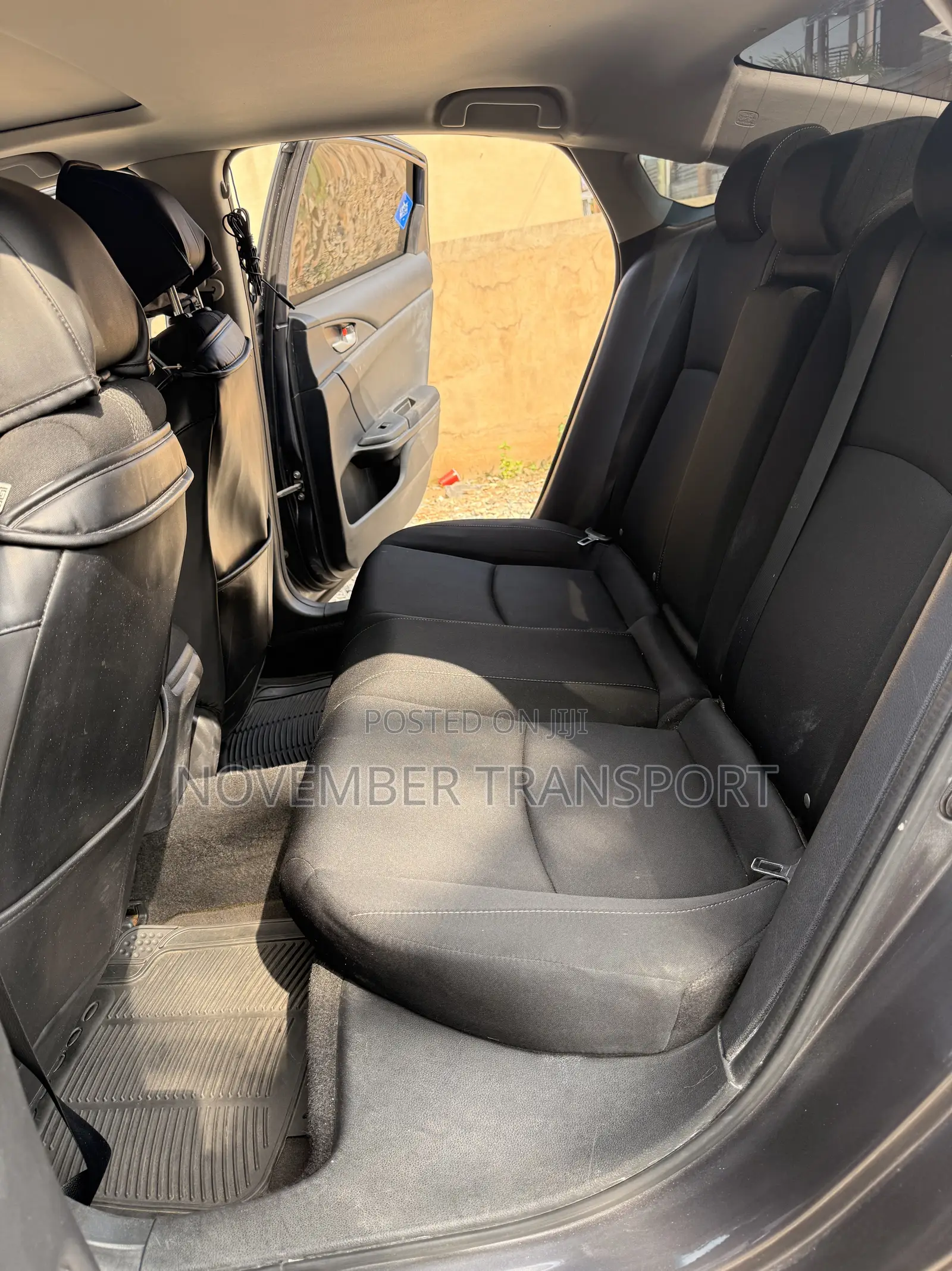 Honda Civic Touring Sedan 2019 Gray