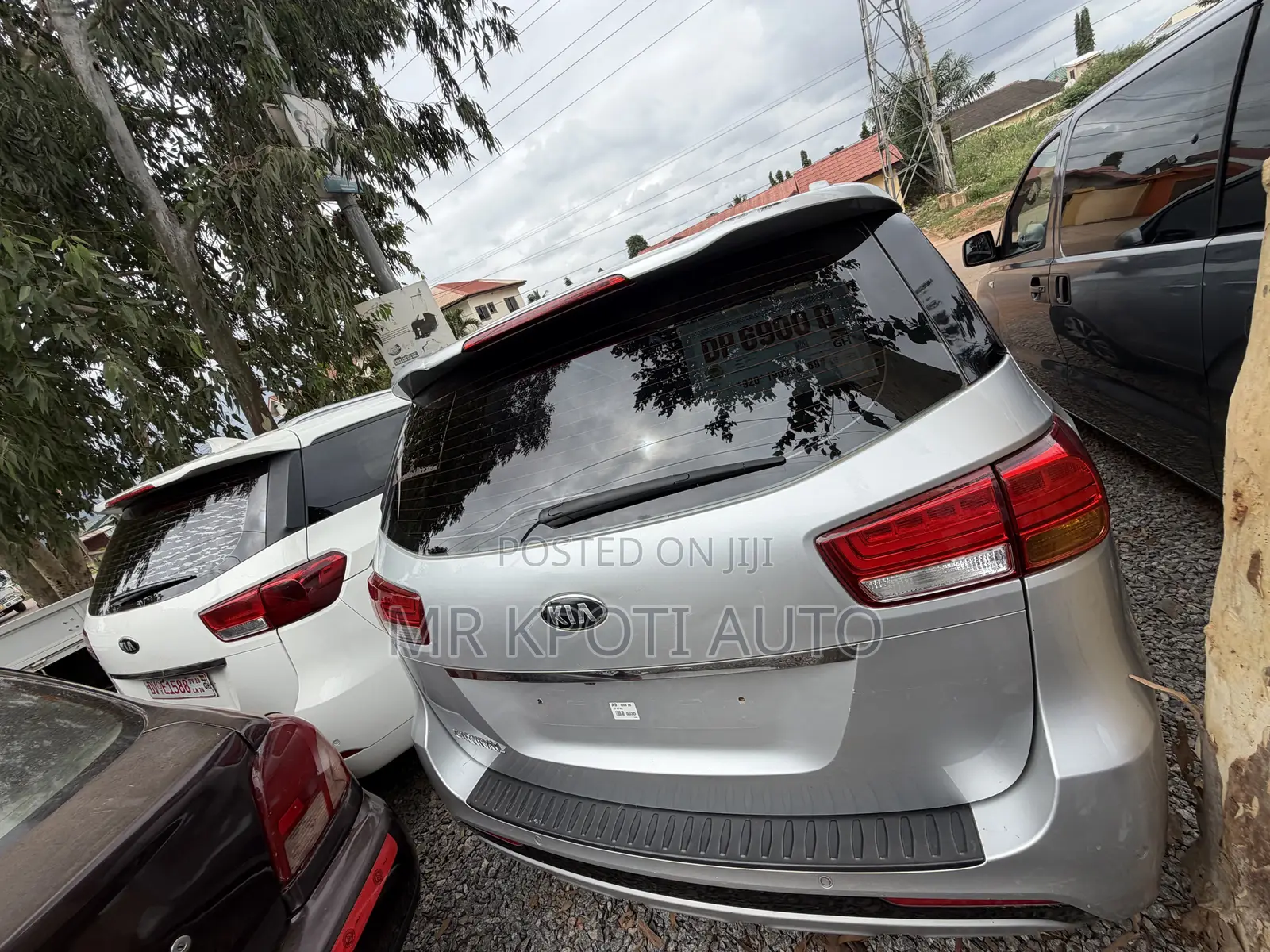 Kia Carnival 2016 Silver