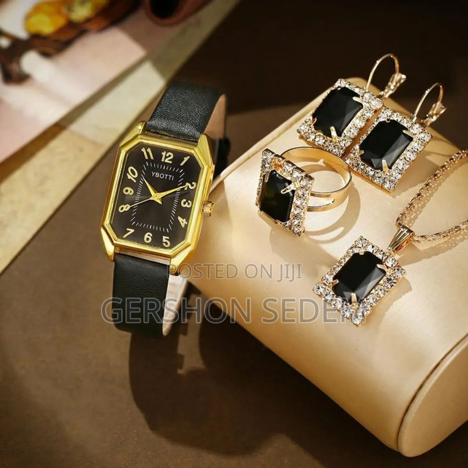 5pcs Set Women Quartz Watches- Black