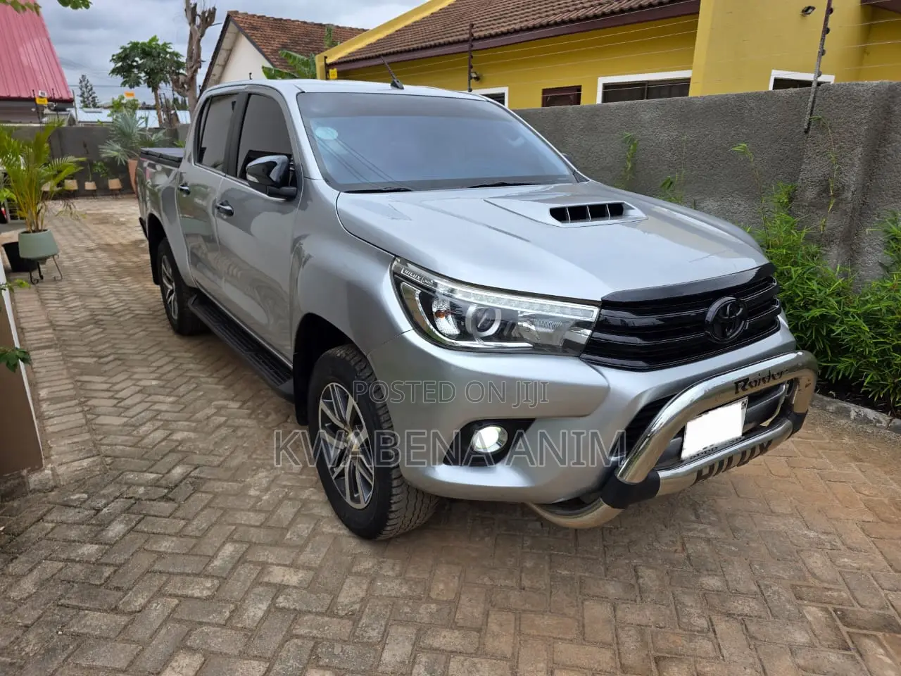Toyota Hilux 2.8 Diesel 2020 Silver