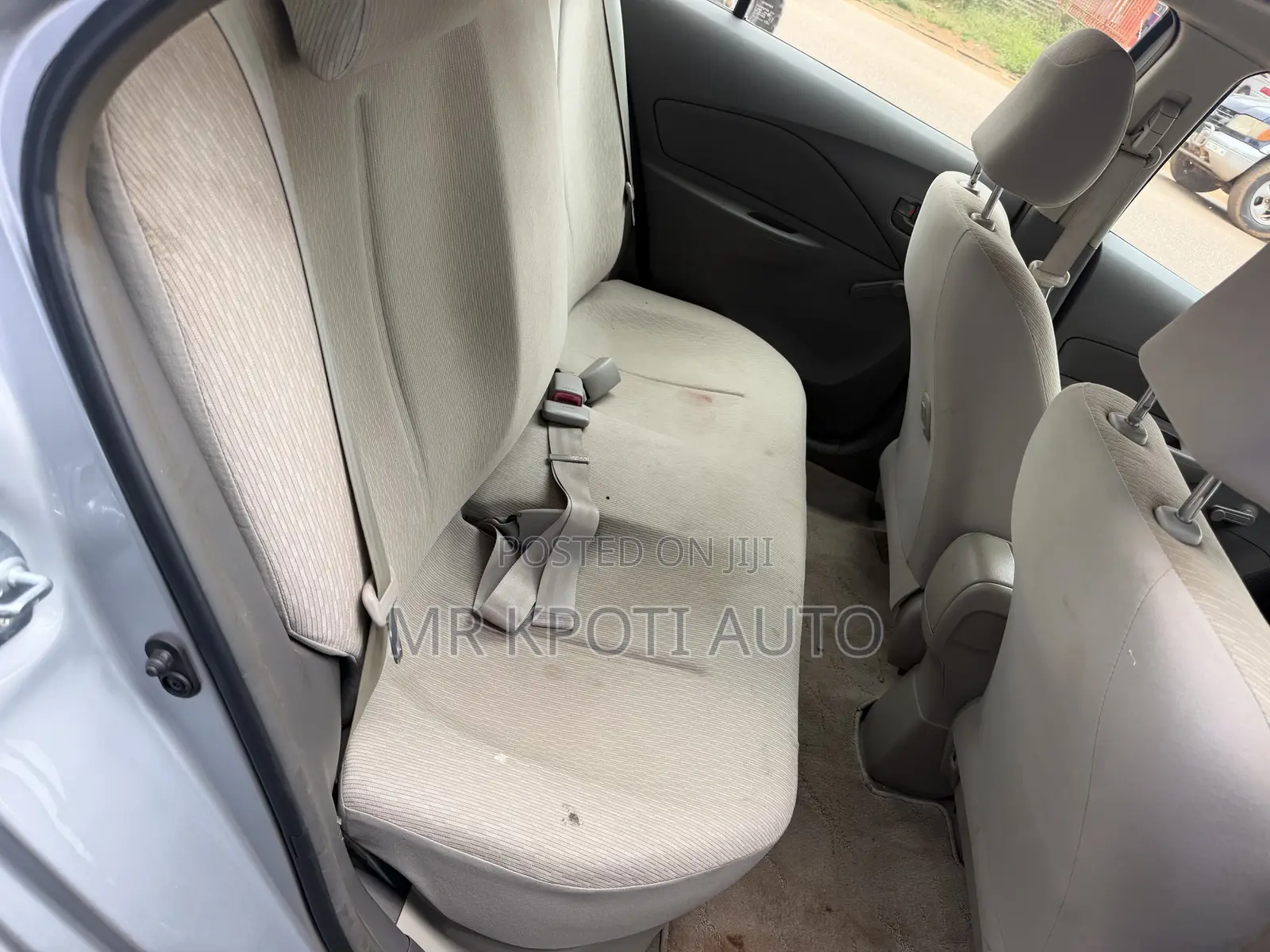 Toyota Belta 2010 Gray
