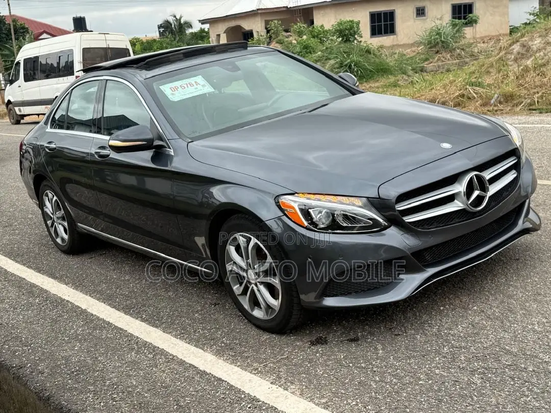 Mercedes-Benz C300 Luxury 4Matic Sedan AWD (2.0L 4cyl 7A) 2016 Gray