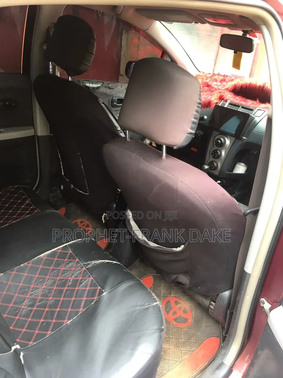 Toyota Vitz 2010 Brown