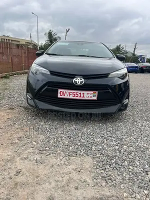 Toyota Corolla LE (1.8L 4cyl 2A) 2018 Black