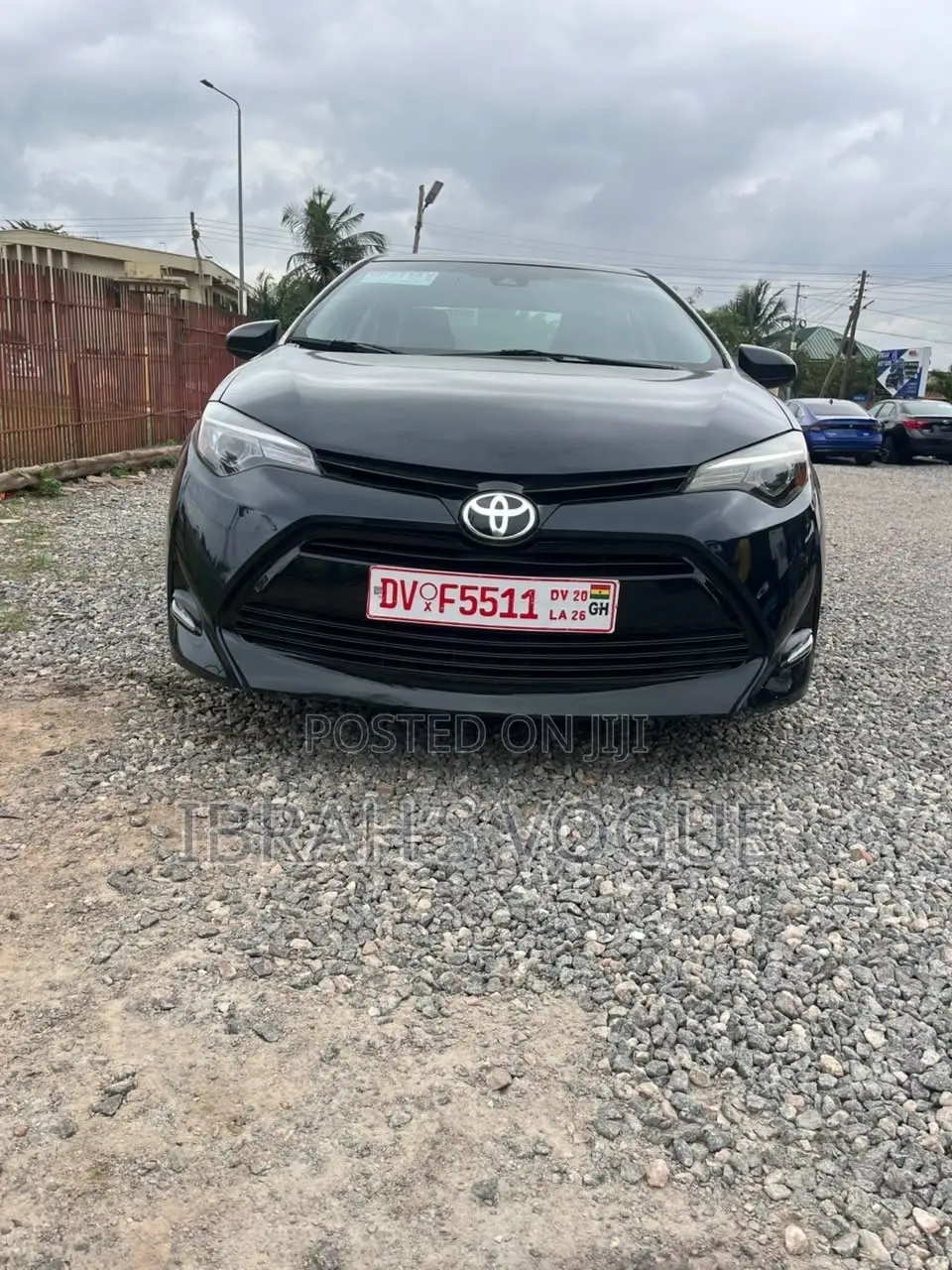 Toyota Corolla LE (1.8L 4cyl 2A) 2018 Black