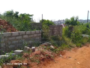One Plot of Land for Sale in Tuba Fulani