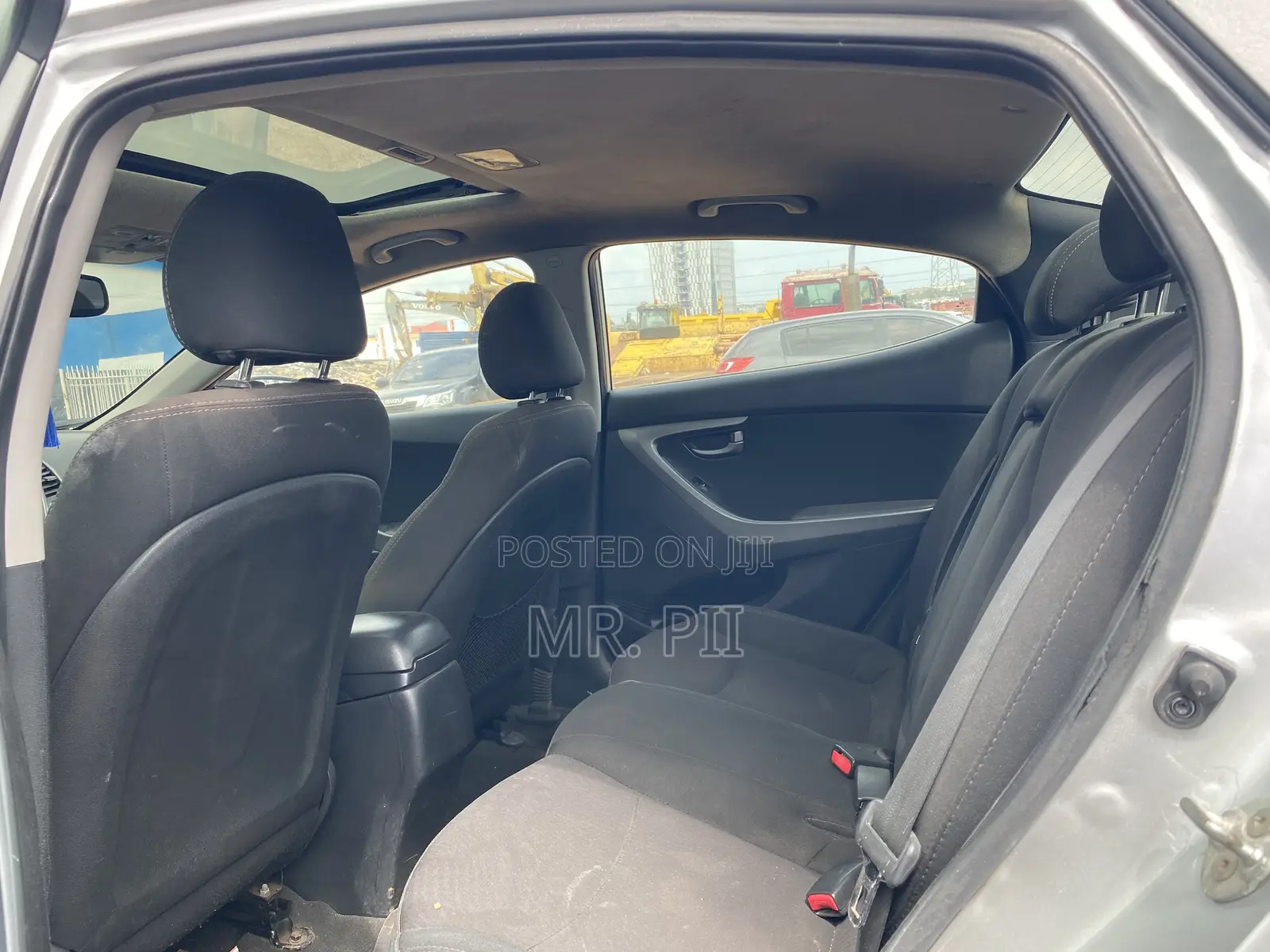 Hyundai Elantra 2015 Silver