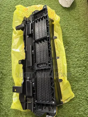 Honda CRV 2018,2019,2021,2020,2022, Shutter Grill Available