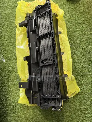 Honda CRV 2018,2019,2021,2020,2022, Shutter Grill Available