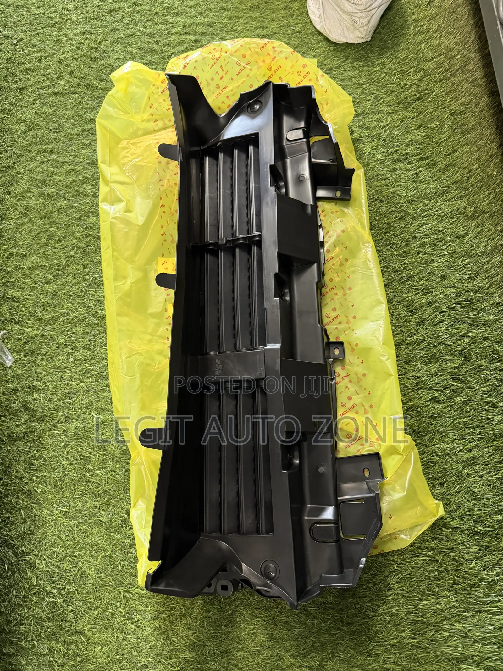 Honda CRV 2018,2019,2021,2020,2022, Shutter Grill Available