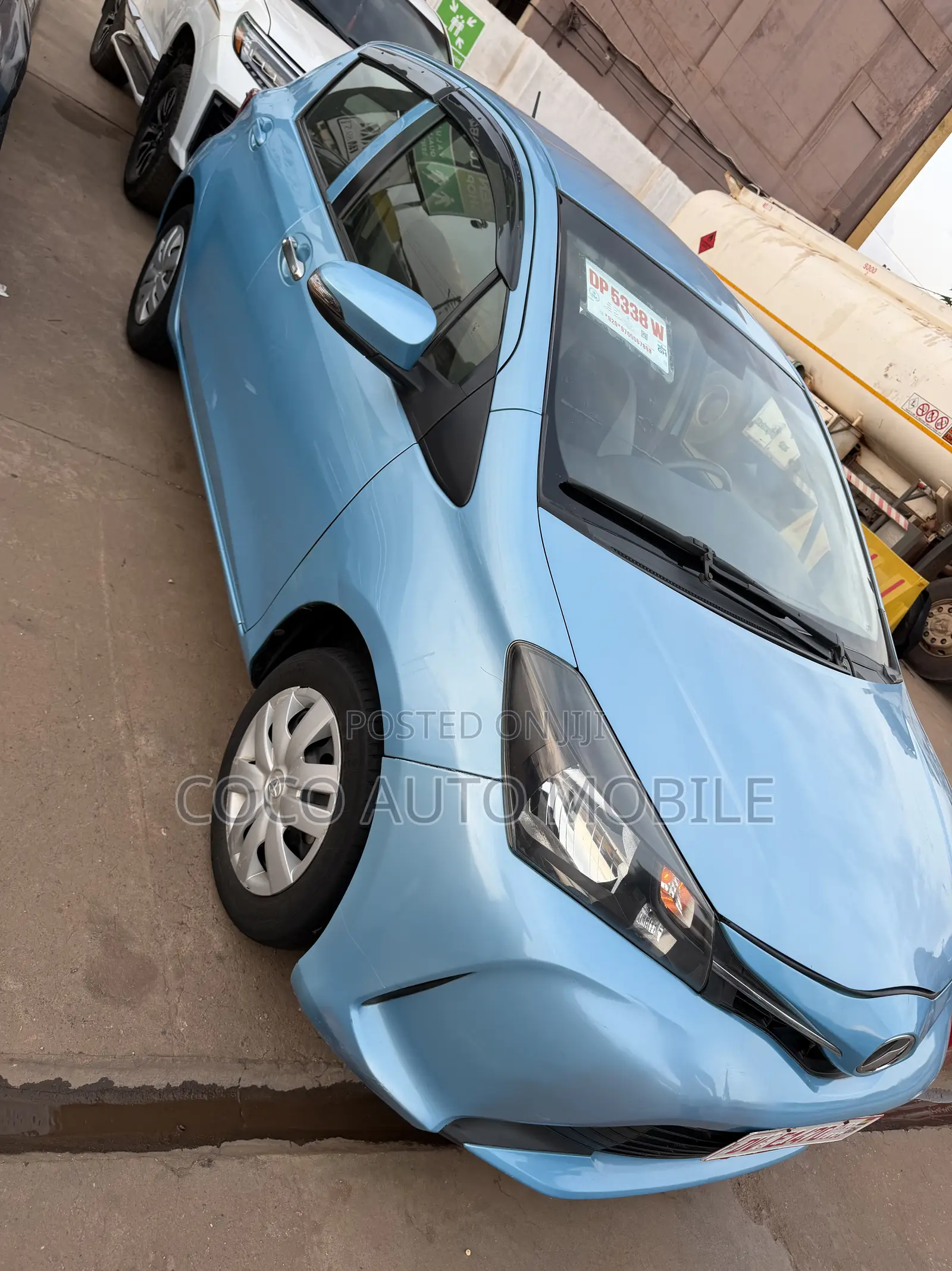 Toyota Vitz 2015 Blue