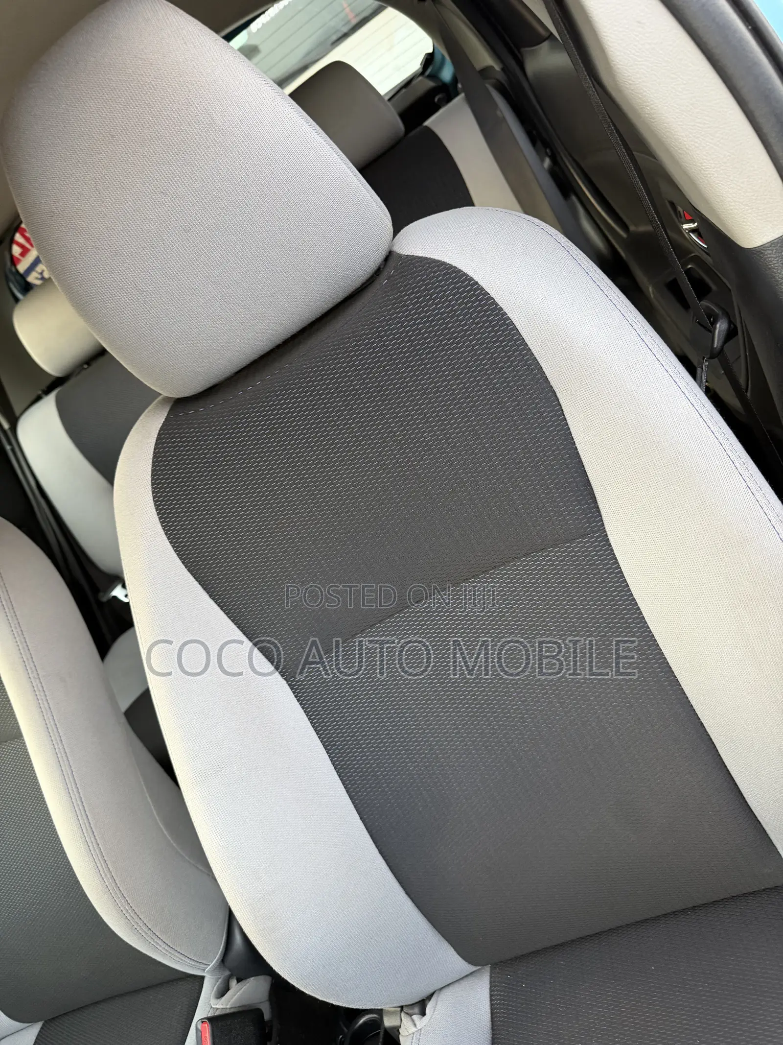 Toyota Vitz 2015 Blue
