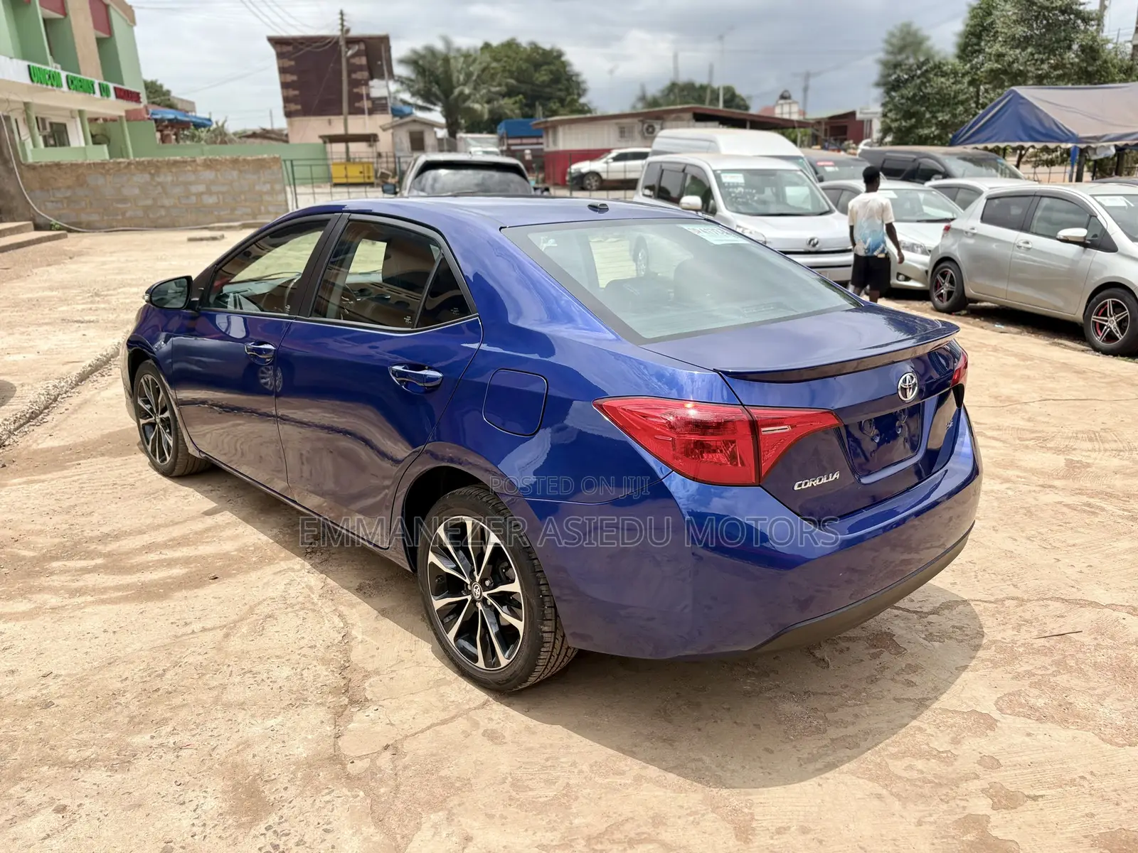 Toyota Corolla SE Special Edition 4dr Sedan (1.8L 4cyl CVT) 2017 Blue