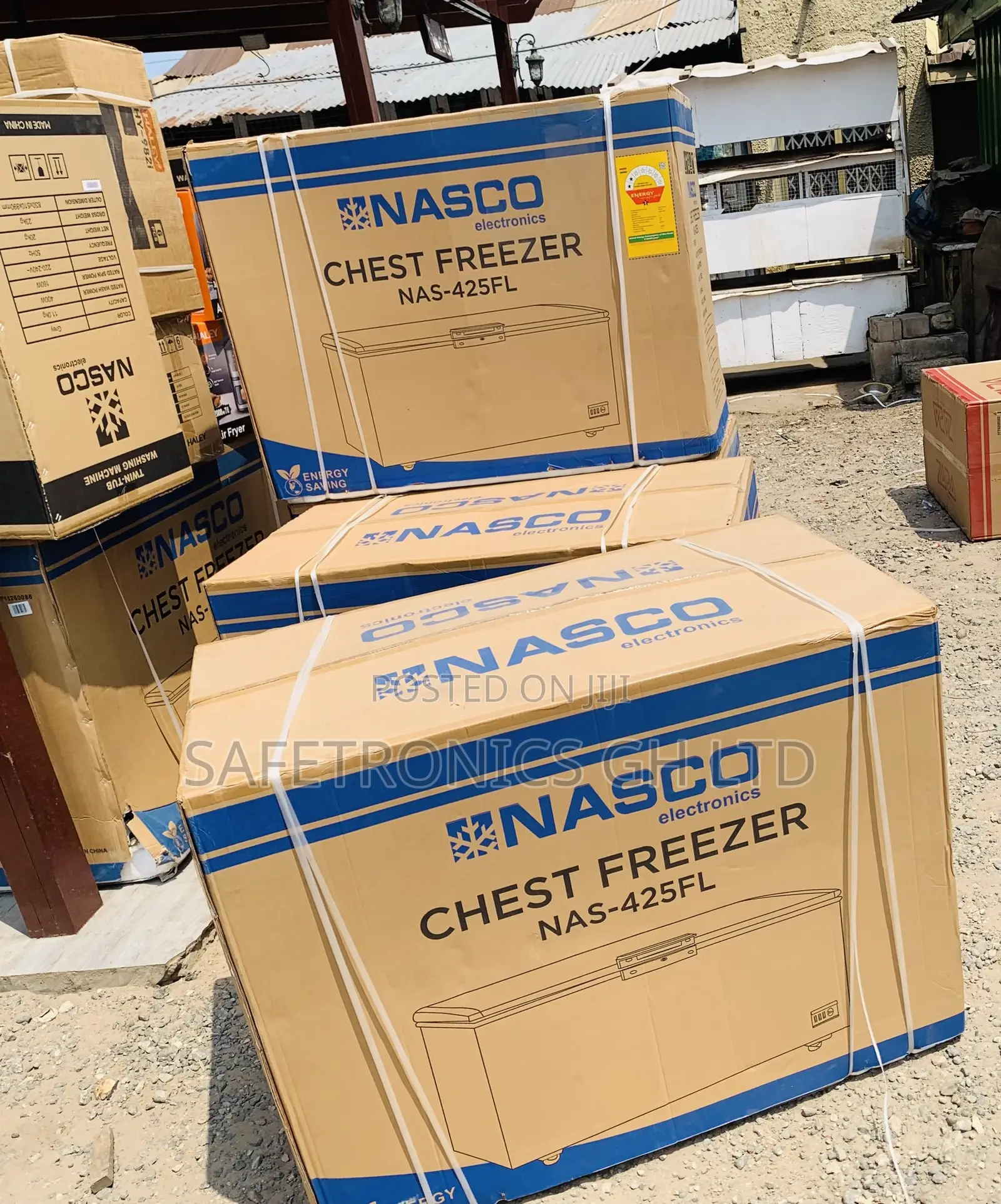 Efficiency NASCO-318-LTRS-CHEST-FREEZER-NAS-425FL-G