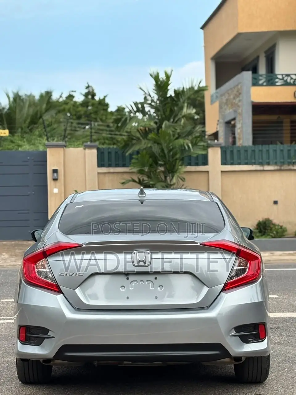 Honda Civic EX-L Sedan 2018 Gray