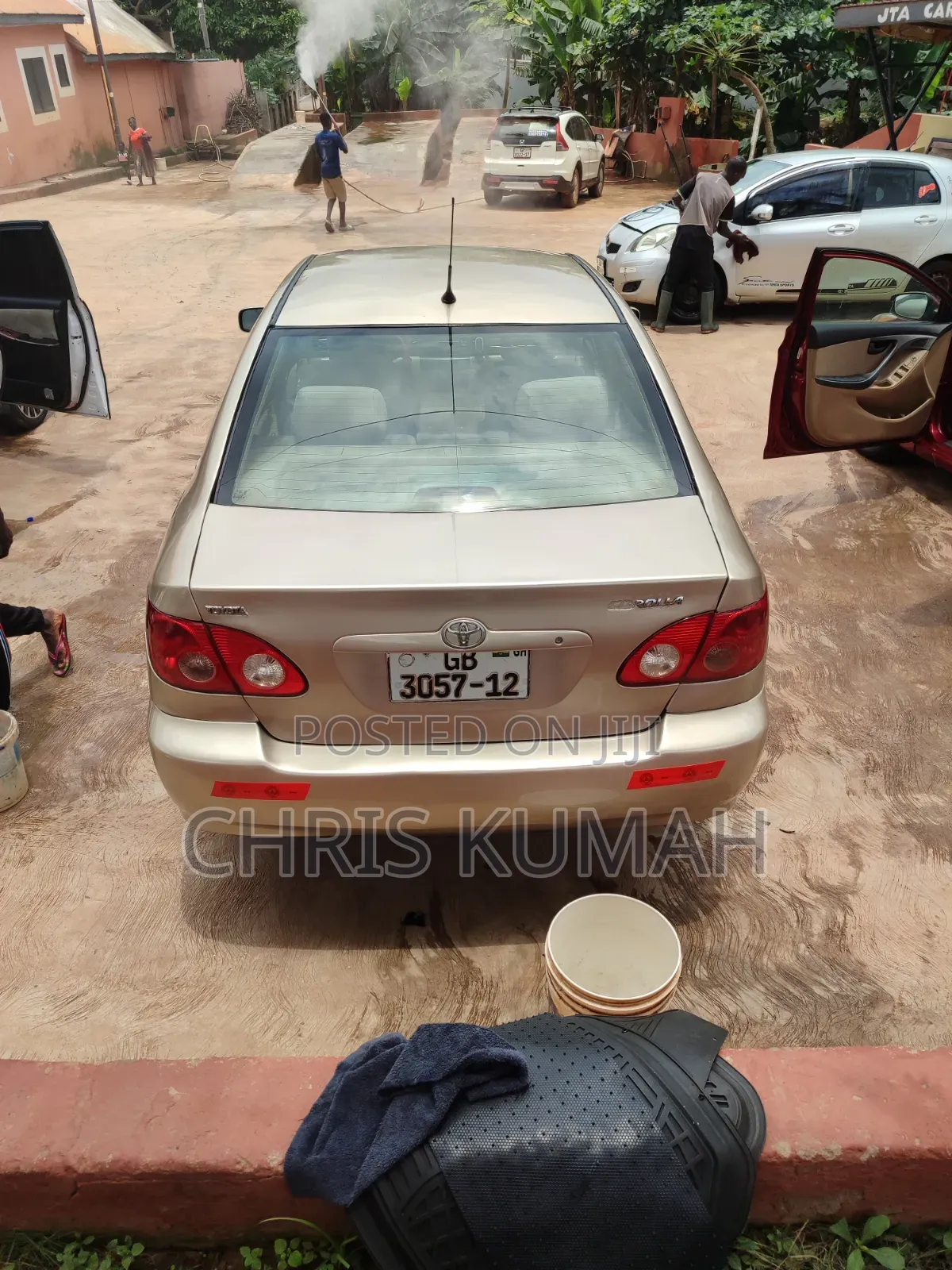 Toyota Corolla 2007 Gold