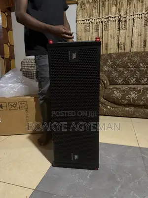 3 JBL Line Array Tops