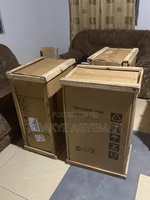 3 JBL Line Array Tops
