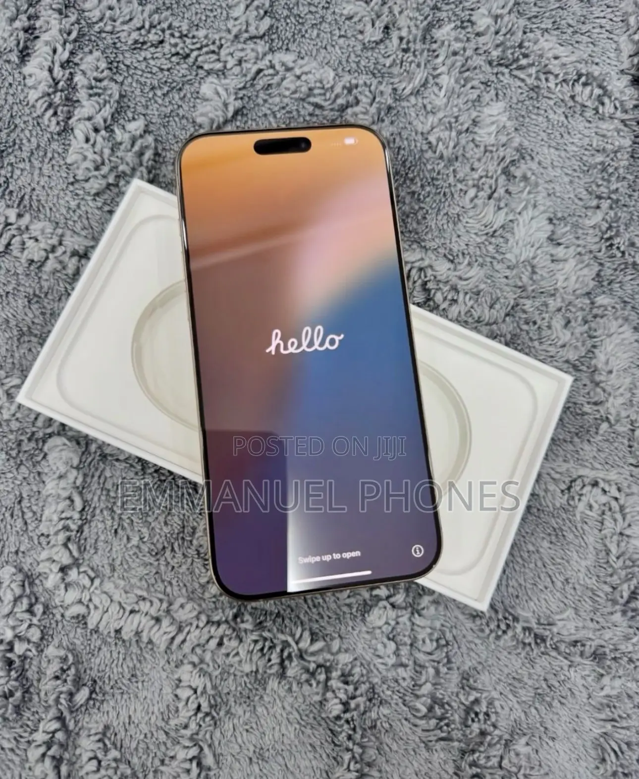 New Apple iPhone 16 Pro Max 1 TB Gold