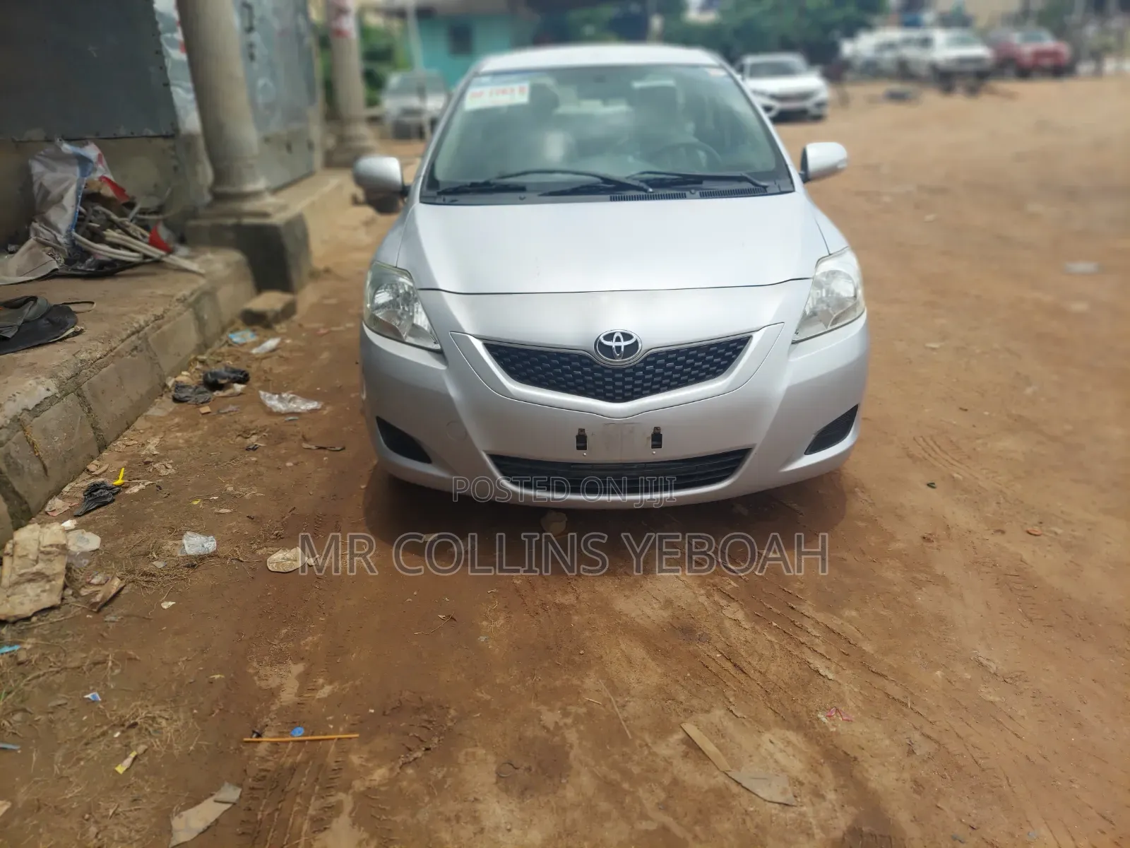 Toyota Belta 2010 Silver