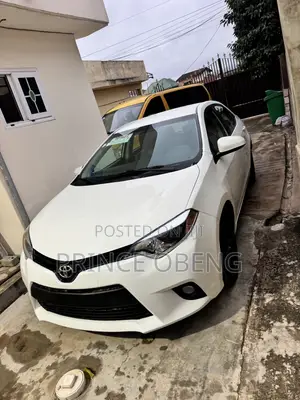 Toyota Corolla 2016 White