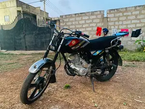 Royal Motorcycle 2025 Black