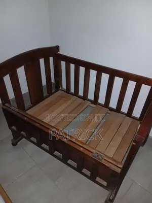 Wooden Baby's Cot