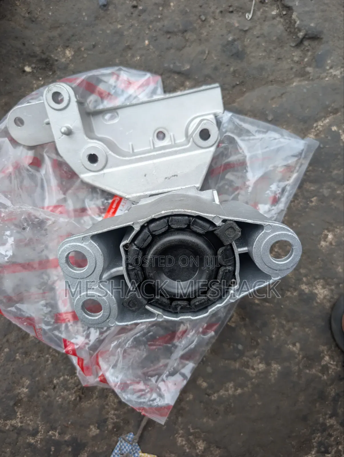 Renault Duster Engine Seat