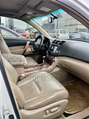 Toyota Highlander Base 2009 White