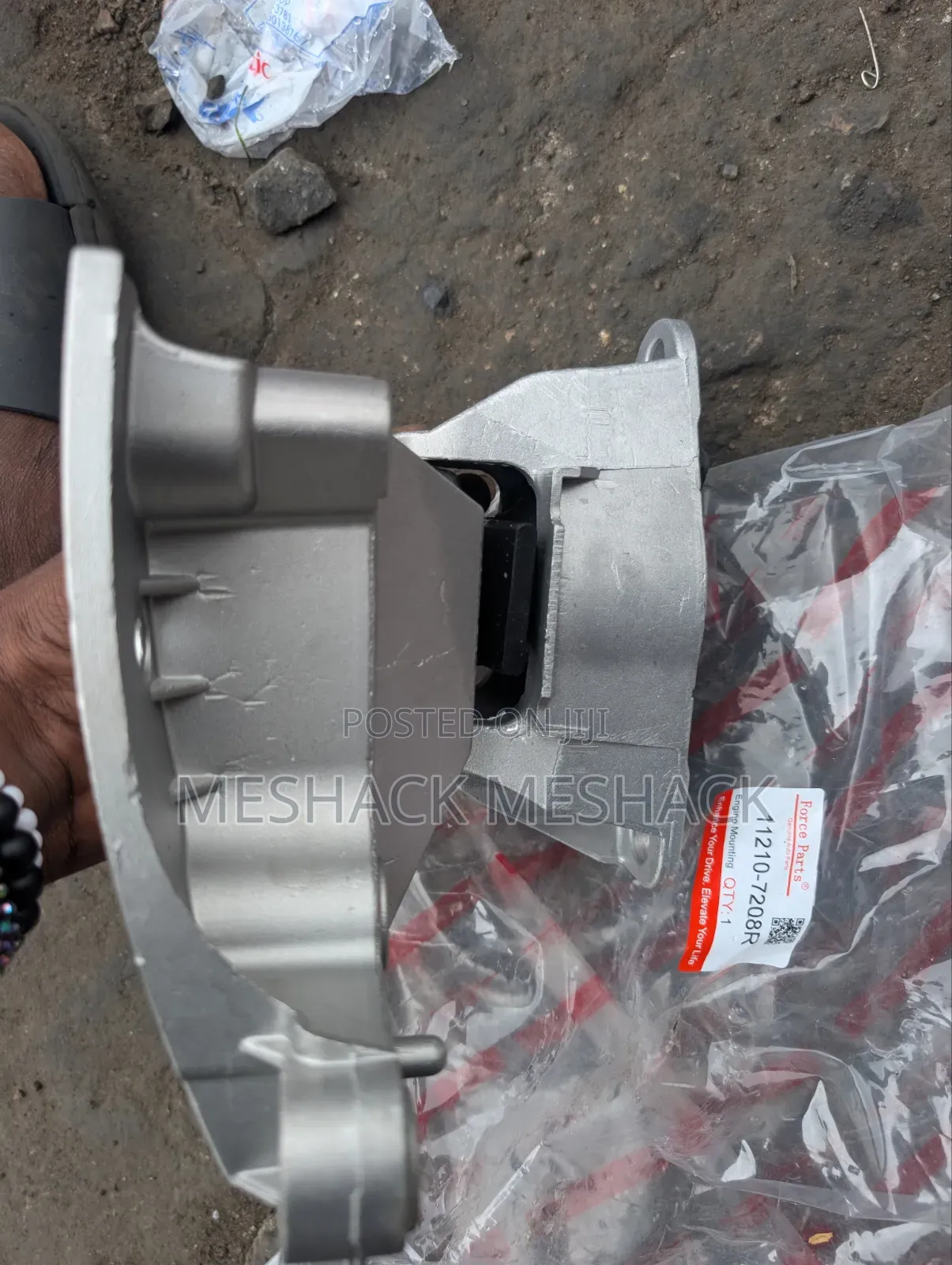 Renault Duster Engine Seat