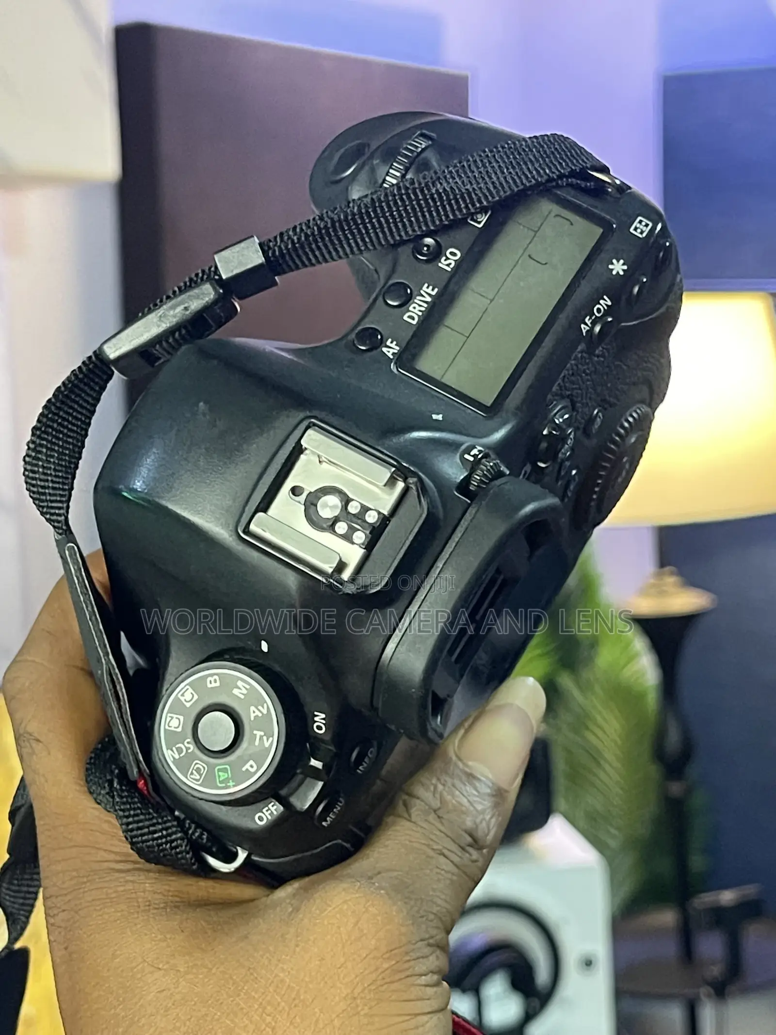 Canon 6D Body Battery , and Charger