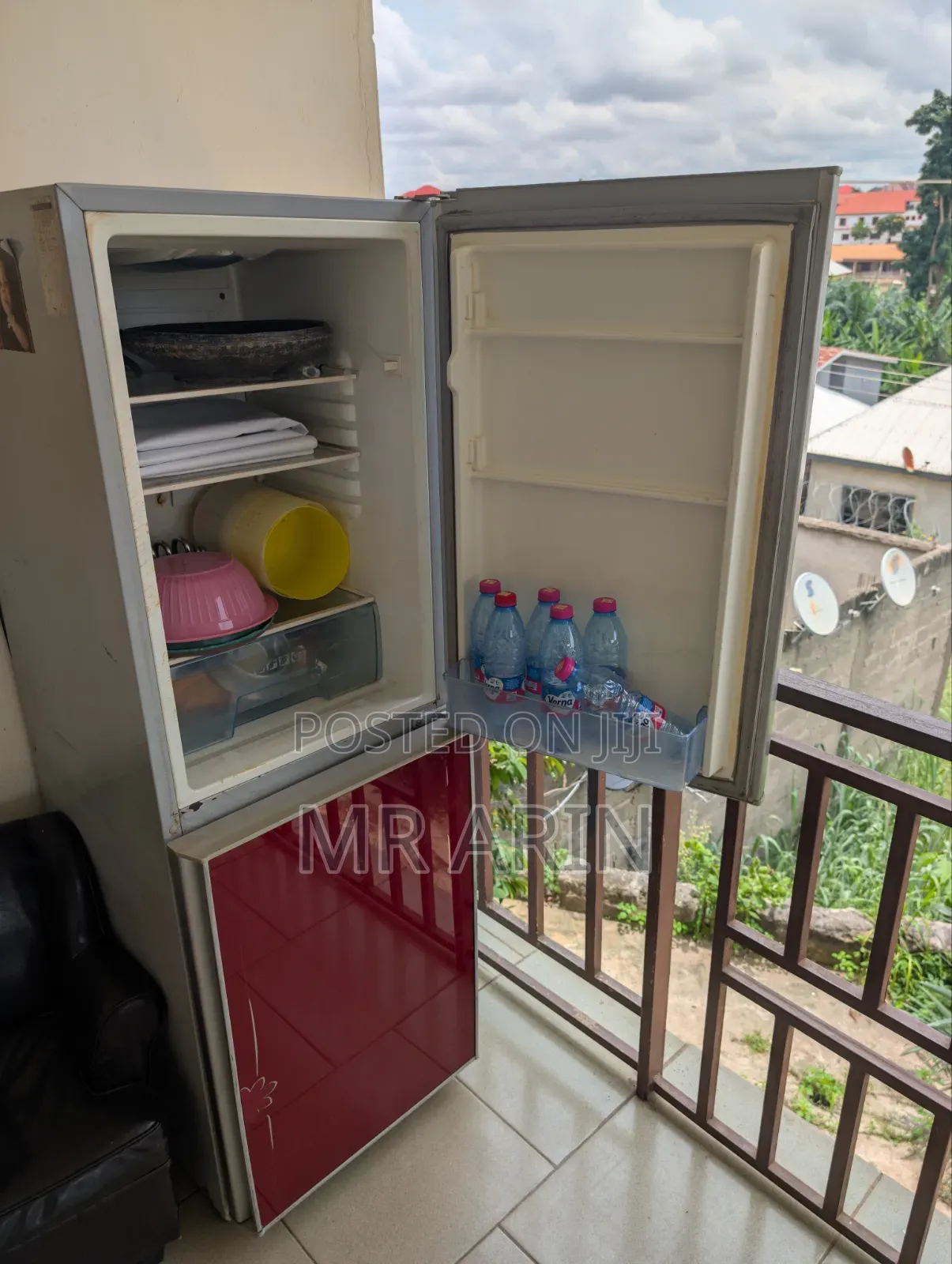 Solid Refrigerator