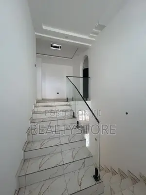 4bdrm House in Kwabenya, Accra Metropolitan for sale