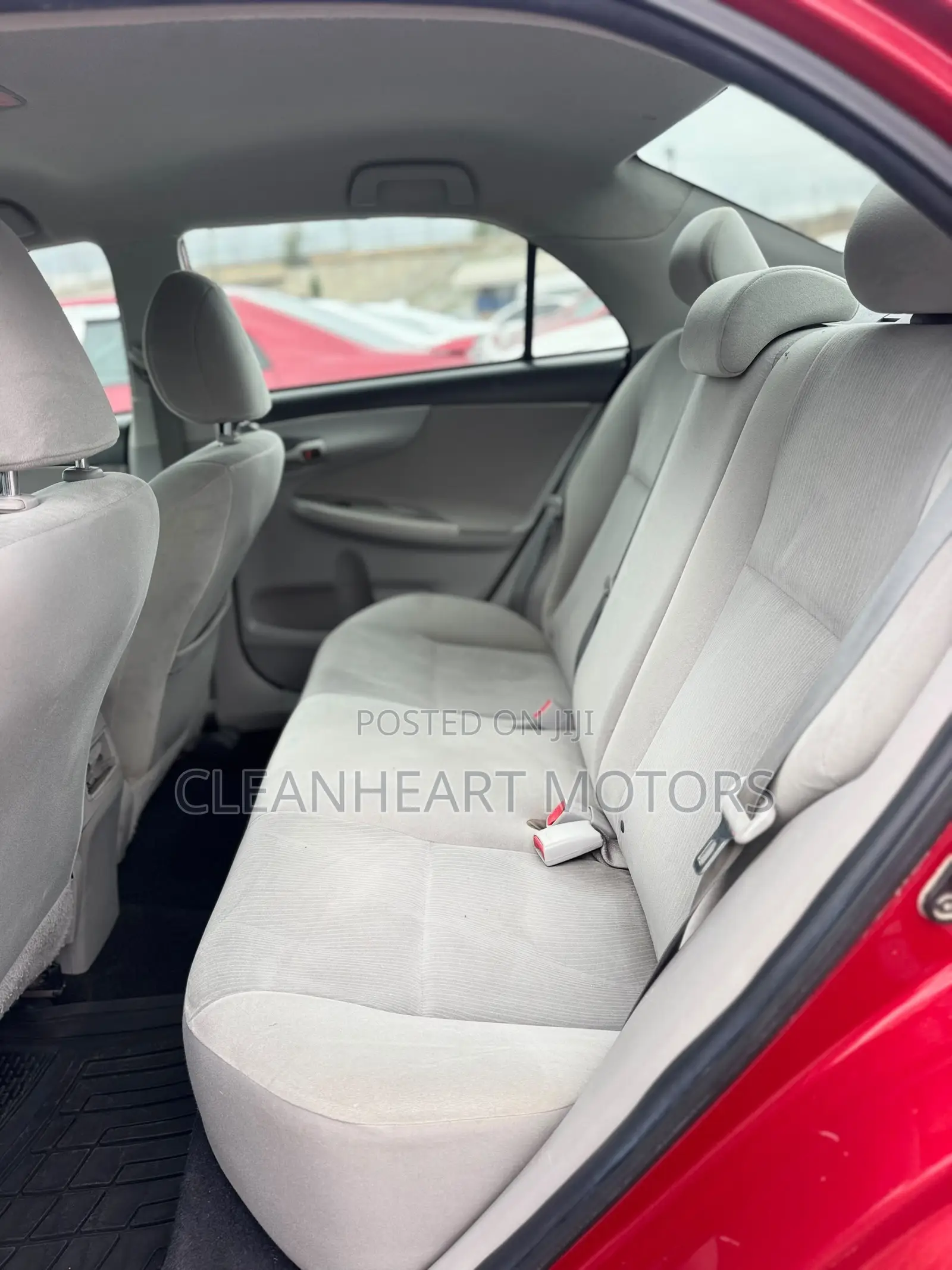 Toyota Corolla LE 4dr Sedan (1.8L 4cyl 4A) 2013 Red