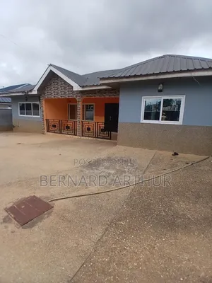 5bdrm House in Bernard Agency, Pokuase for rent