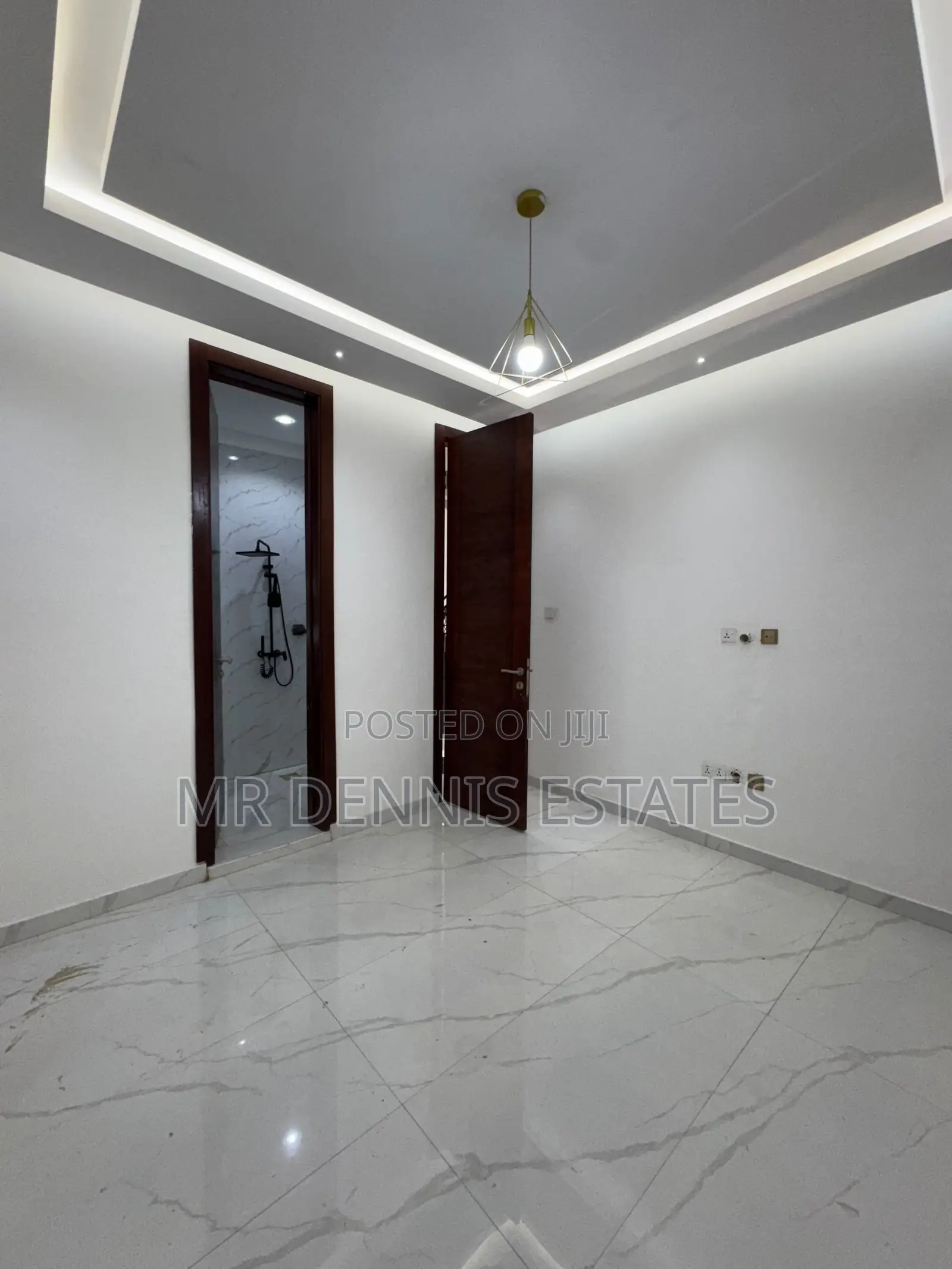 5bdrm House in East Legon Hills for sale