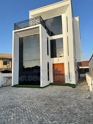 5bdrm House in East Legon Hills for sale