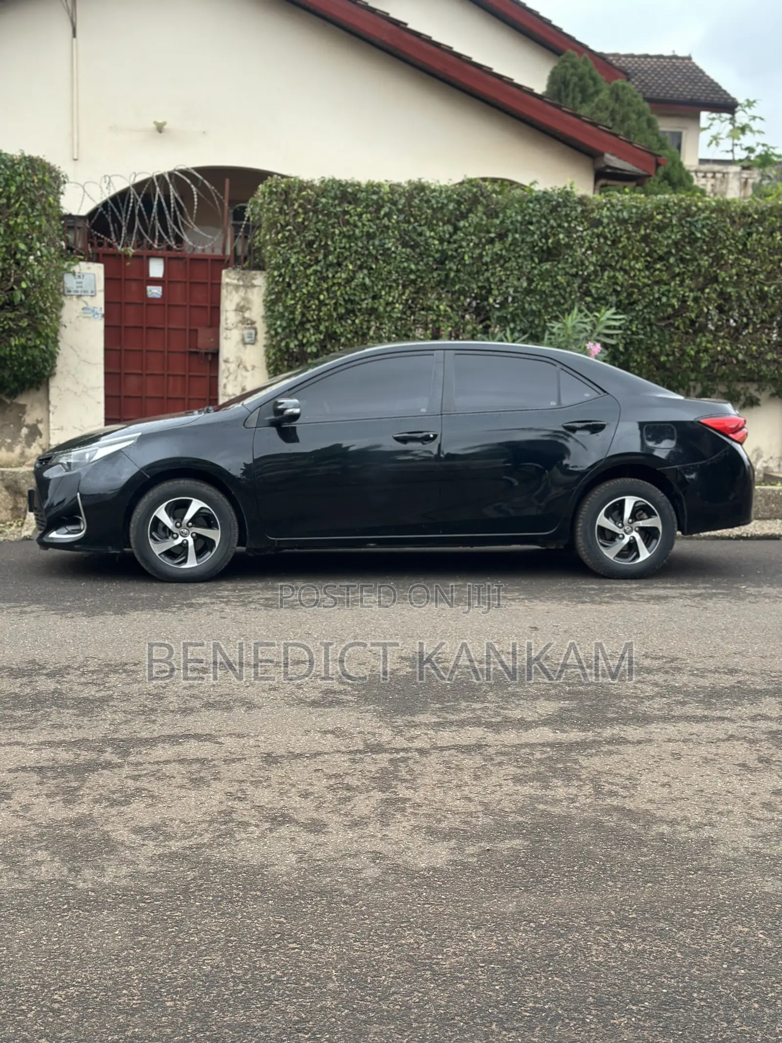 Toyota Corolla 2018 Black