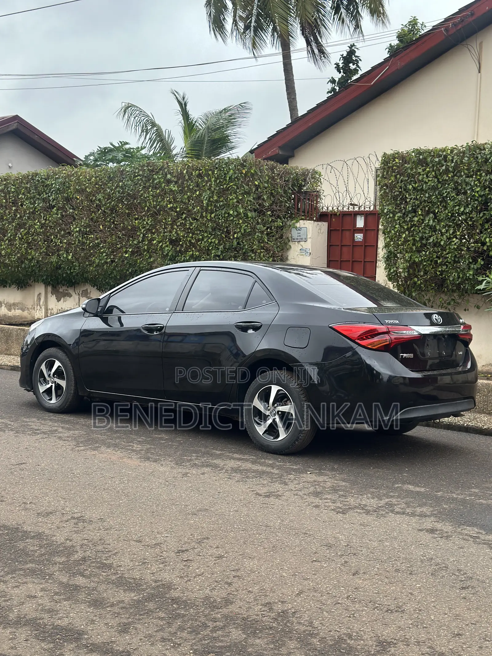 Toyota Corolla 2018 Black