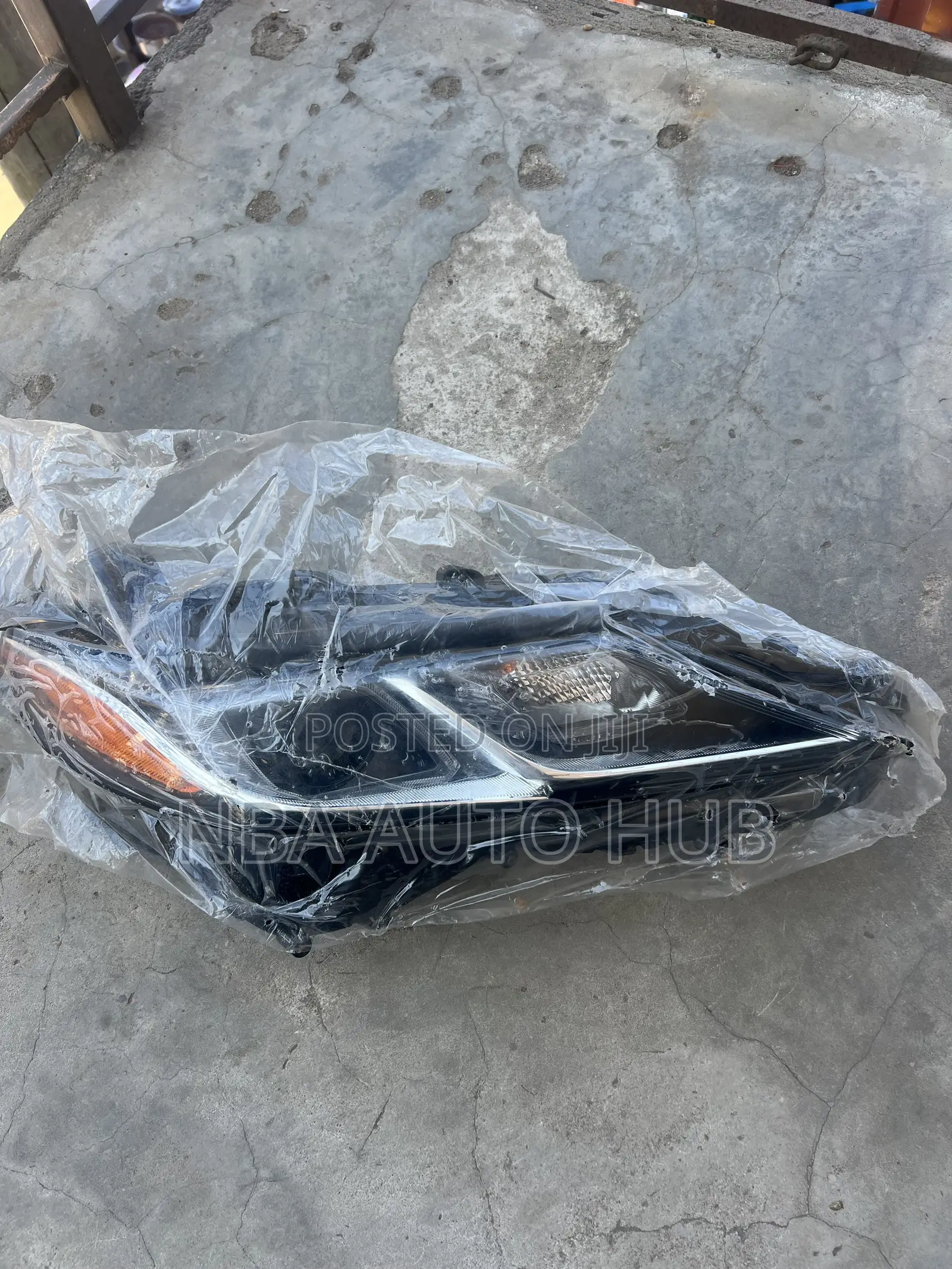 Toyota Camry 2018-2020 Headlights