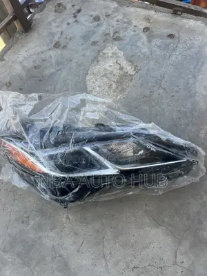 Toyota Camry 2018-2020 Headlights