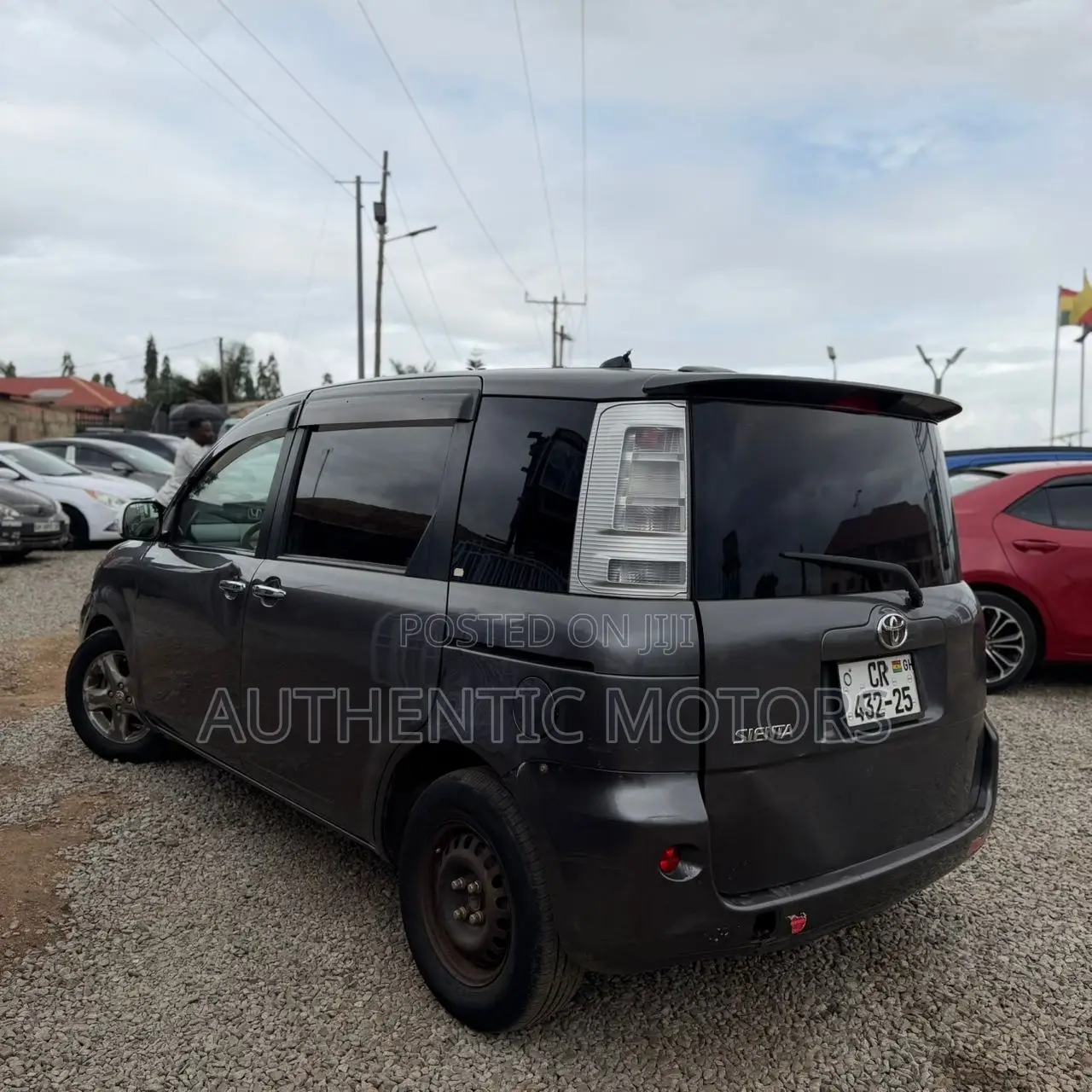 Toyota Sienta 2014 Gray